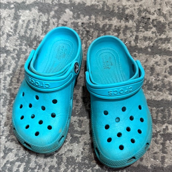 CROCS Kids Aqua Shoe - Picture 1 of 2